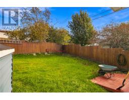 28 Courtney Street thumbnail 34
