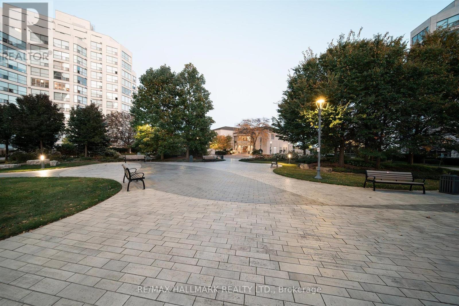 707- 2267 Lakeshore Boulevard West, Toronto, ON photo 32