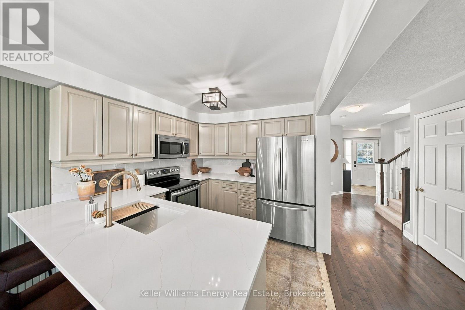 8 Quackenbush Street, Clarington, ON photo 19