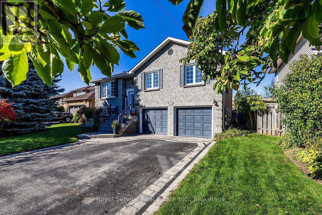 102 Foxhunt Trail, Clarington, ON photo 2