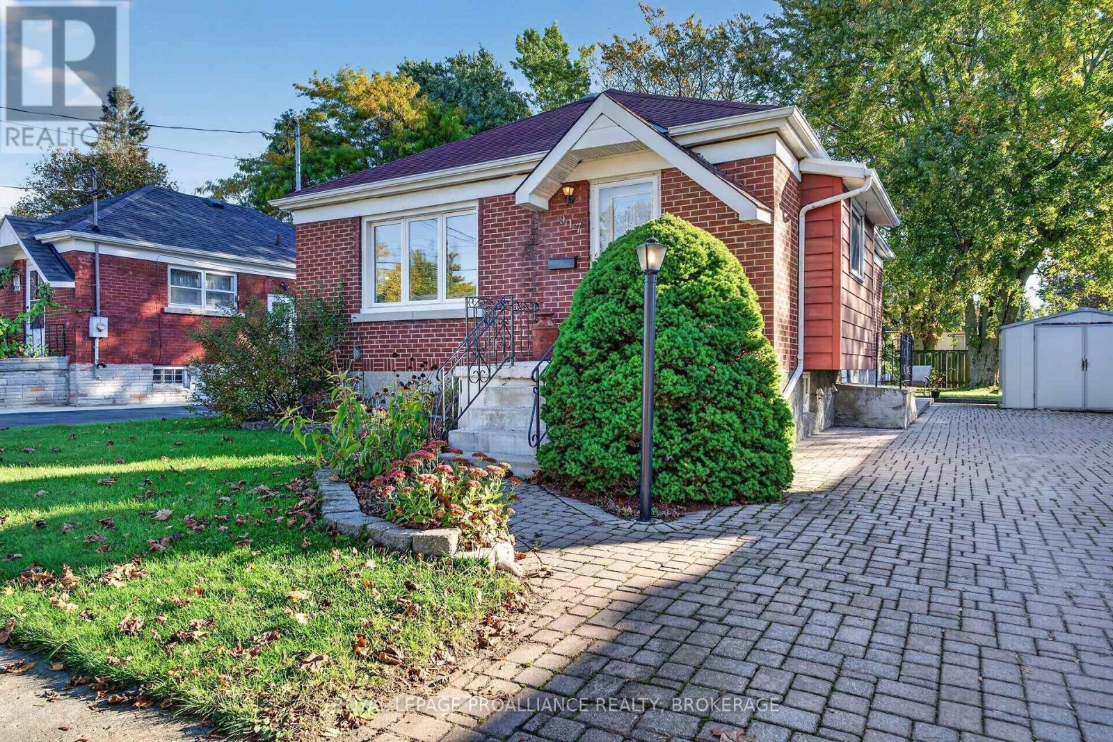 917 VICTORIA STREET, Kingston (East of Sir John A. Blvd), ON, photo 2