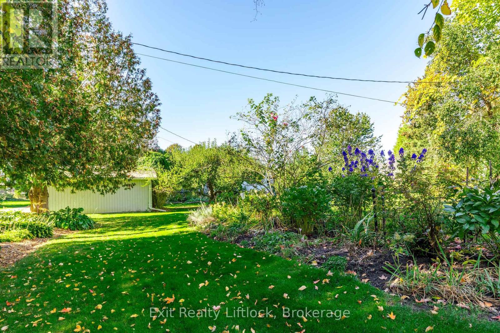 651 & 653 Cottesmore Avenue, Cobourg, ON photo 47