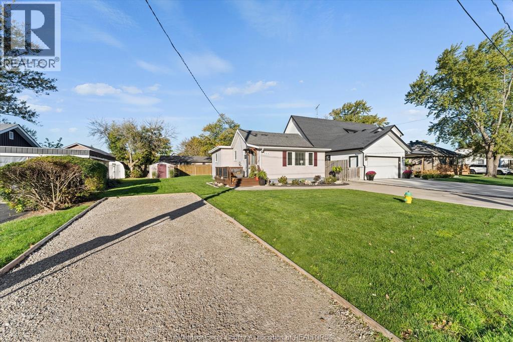 396 WEST BELLE RIVER ROAD — photo 4