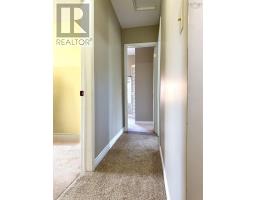 84/86 Elm Street, Springhill, NS B0M1X0 Photo 35