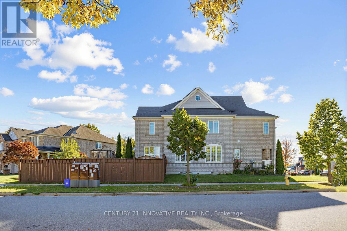 45 Atherton Avenue, Ajax, ON