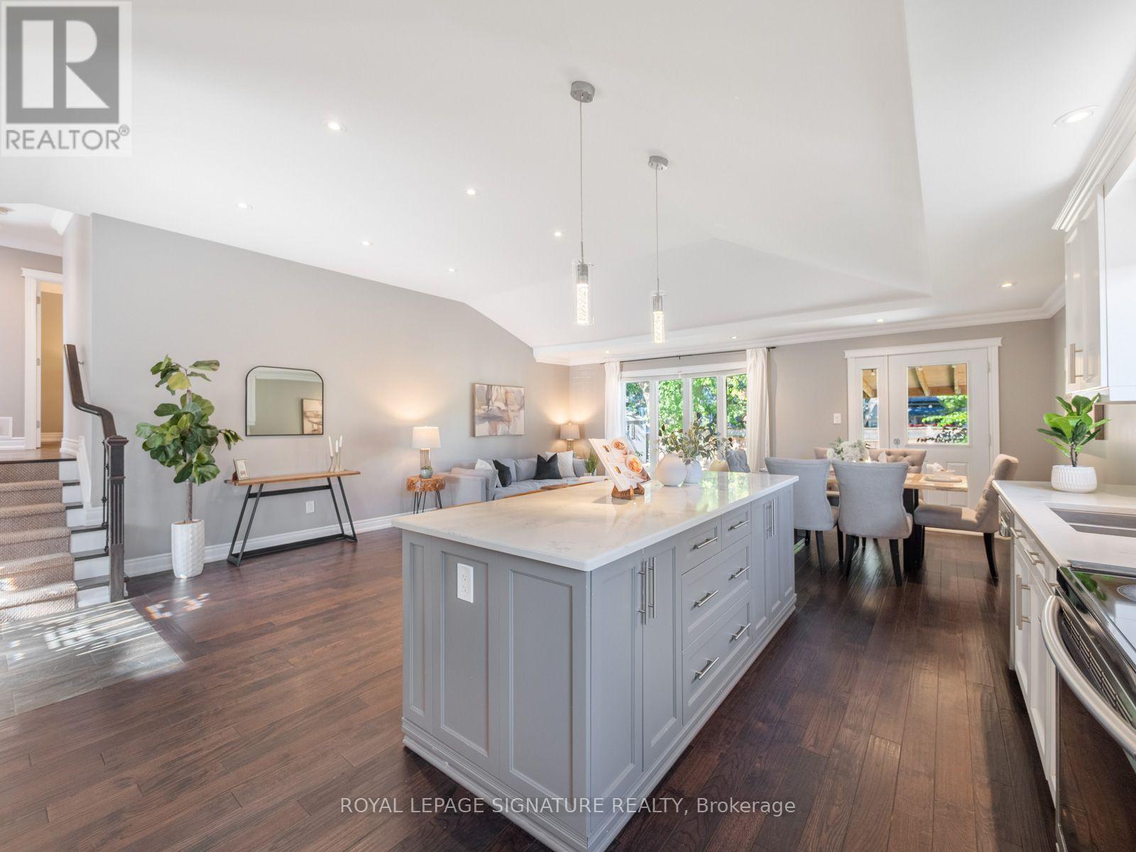 74 Tilley Drive, Toronto, ON photo 13
