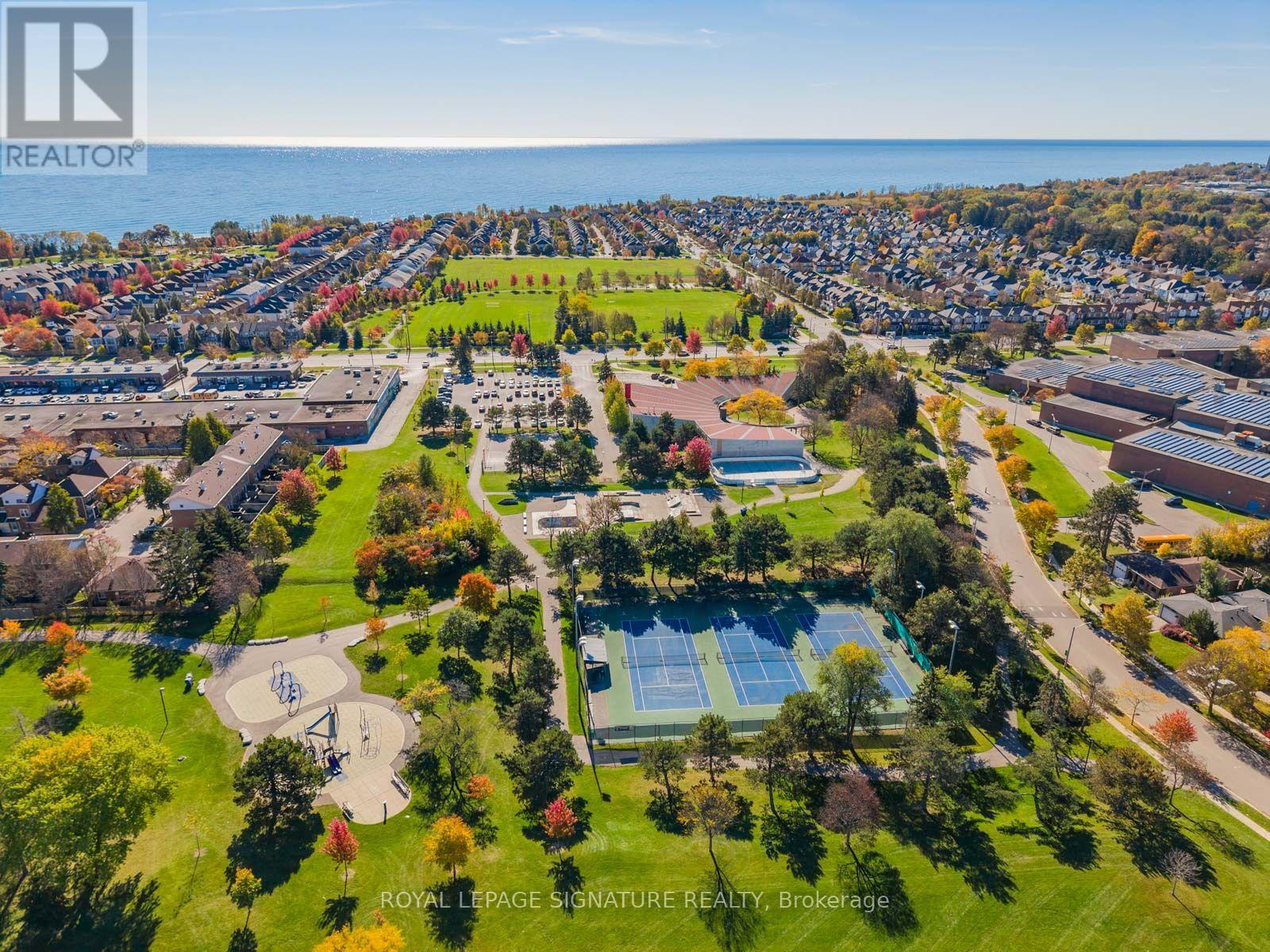 74 Tilley Drive, Toronto, ON photo 43