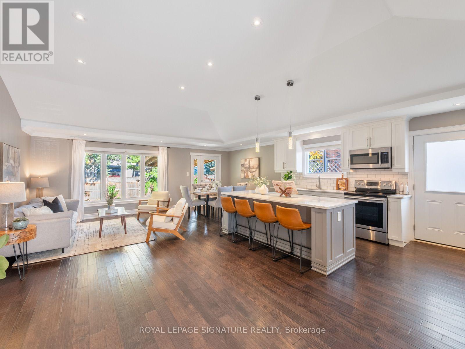 74 Tilley Drive, Toronto, ON photo 6
