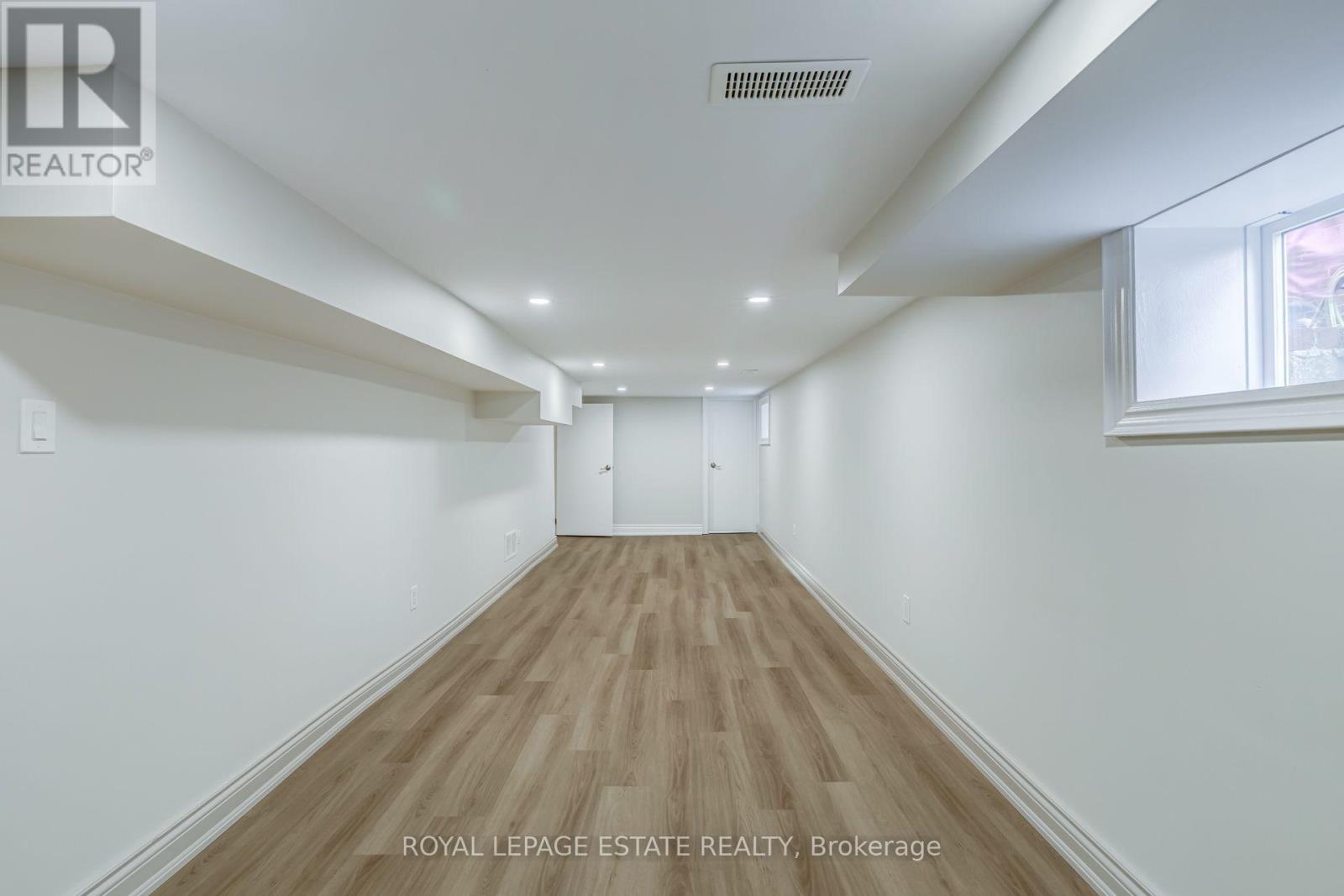 12 Norlong Boulevard, Toronto, ON photo 32