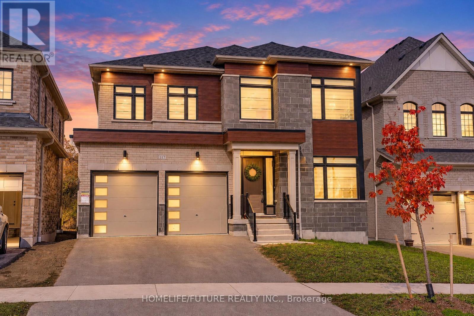 117 Deer Ridge Crescent, Whitby, ON photo 2