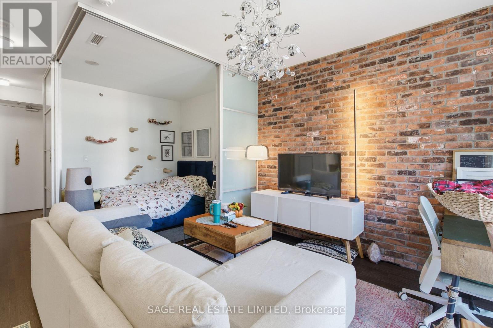 533- 88 Colgate Avenue, Toronto, ON photo 3
