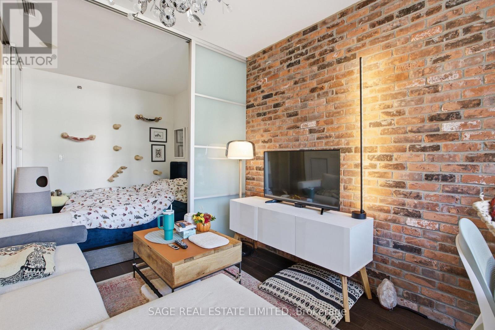 533- 88 Colgate Avenue, Toronto, ON photo 9