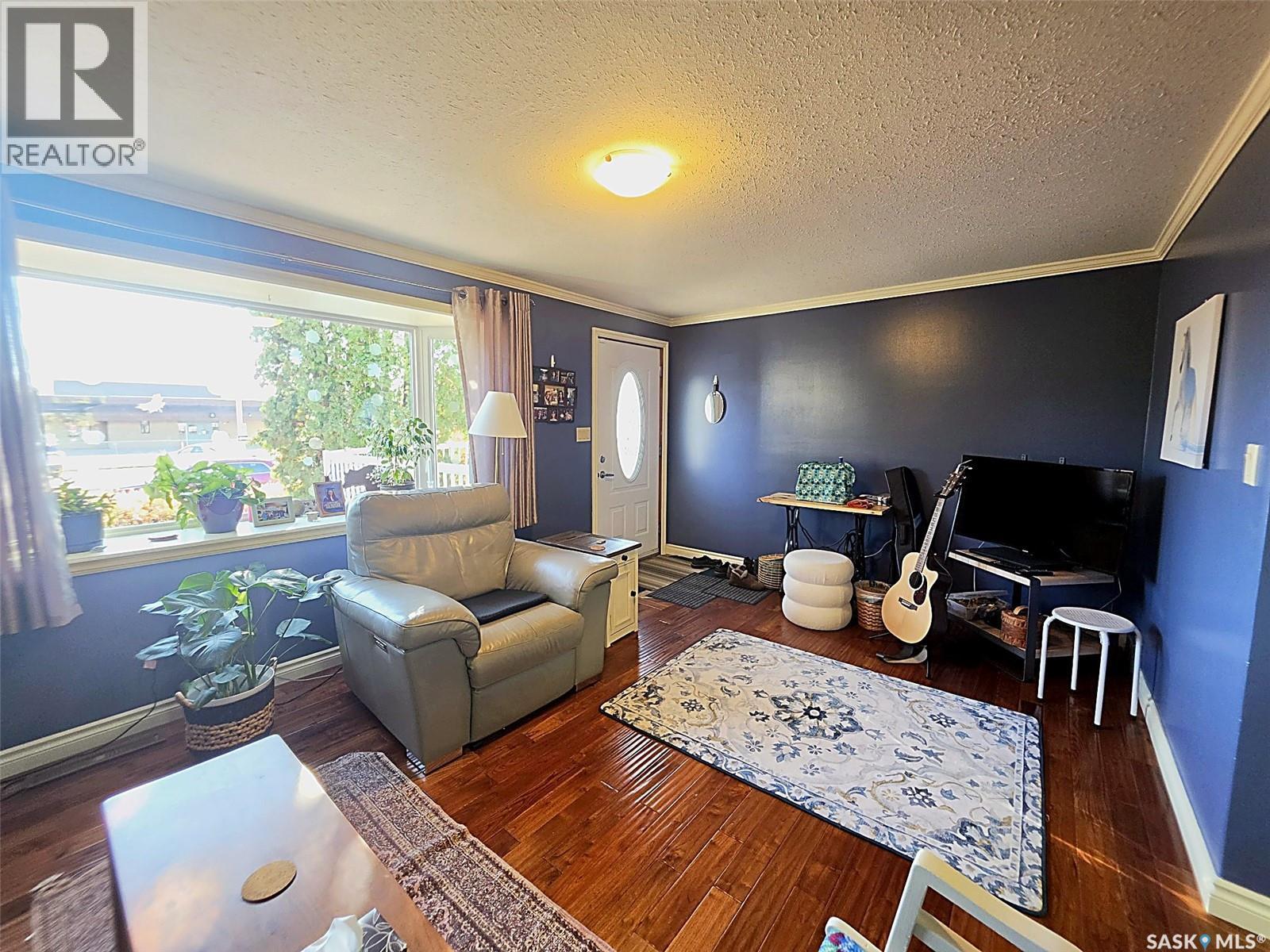 232 25th STREET, Battleford — photo 6