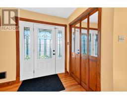 4 Inverness Place thumbnail 11