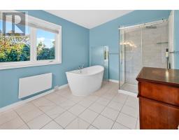 4 Inverness Place thumbnail 25