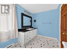 4 Inverness Place thumbnail 29