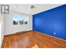 4 Inverness Place thumbnail 34