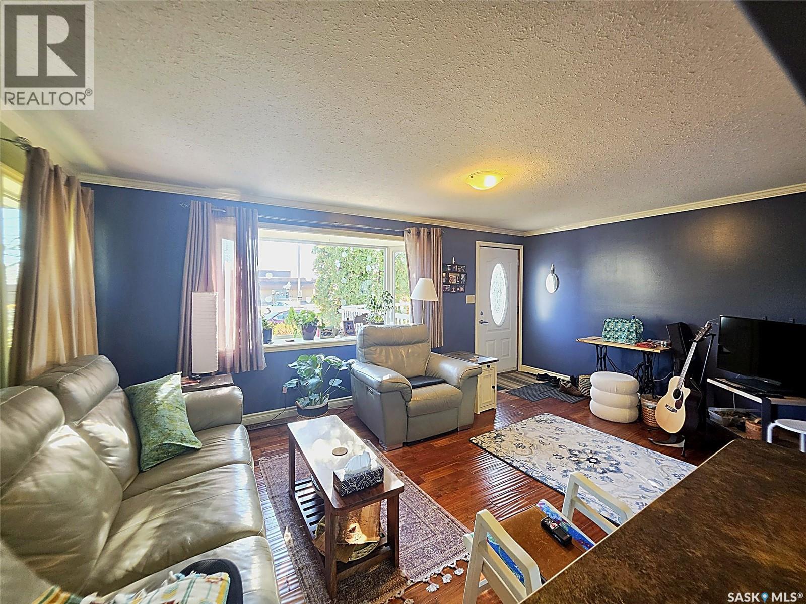 232 25th STREET, Battleford — photo 8