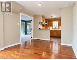 84/86 Elm Street, Springhill, NS B0M1X0 Photo 28