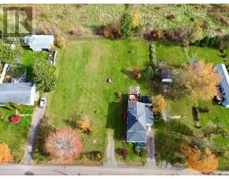 4pc Bathroom - 84/86 Elm Street, Springhill, NS B0M1X0 Photo 7