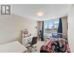 300 Cooks Mill Crescent, Ottawa, ON K1V2N3 Photo 36