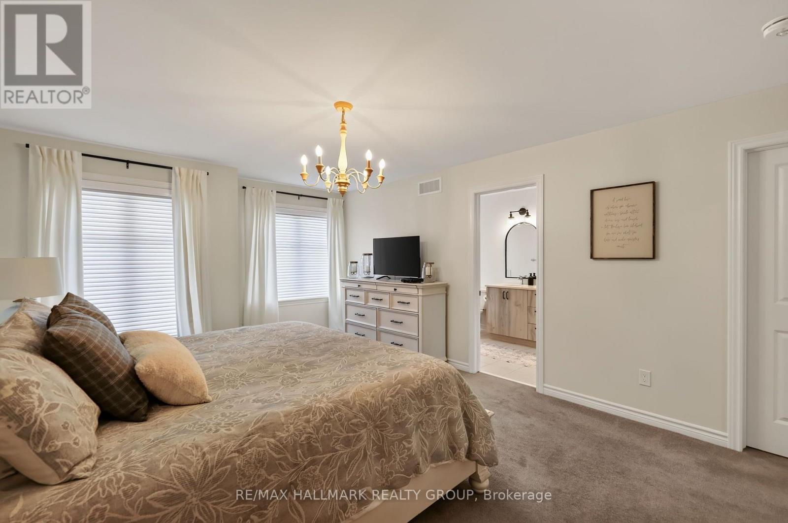 Condos for Sale in Ottawa – 317 KANASHTAGE TERRACE, Ottawa – By Peter Sagos - Image 23