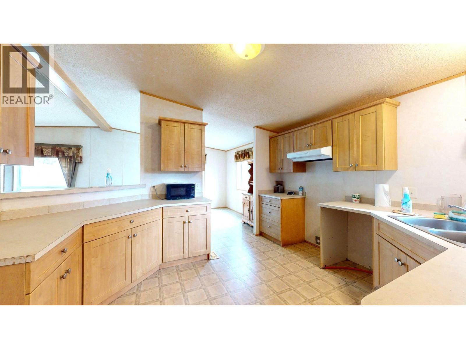 12 Cassiar Drive - 3