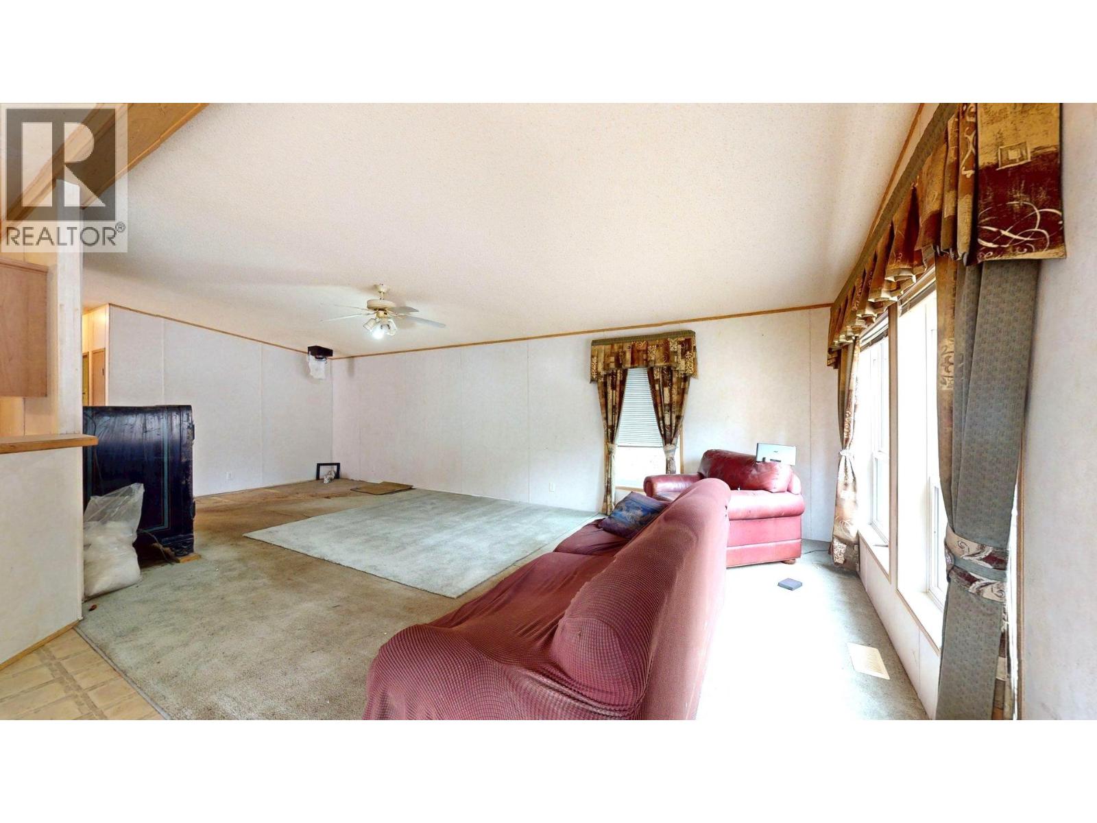 12 Cassiar Drive — photo 11