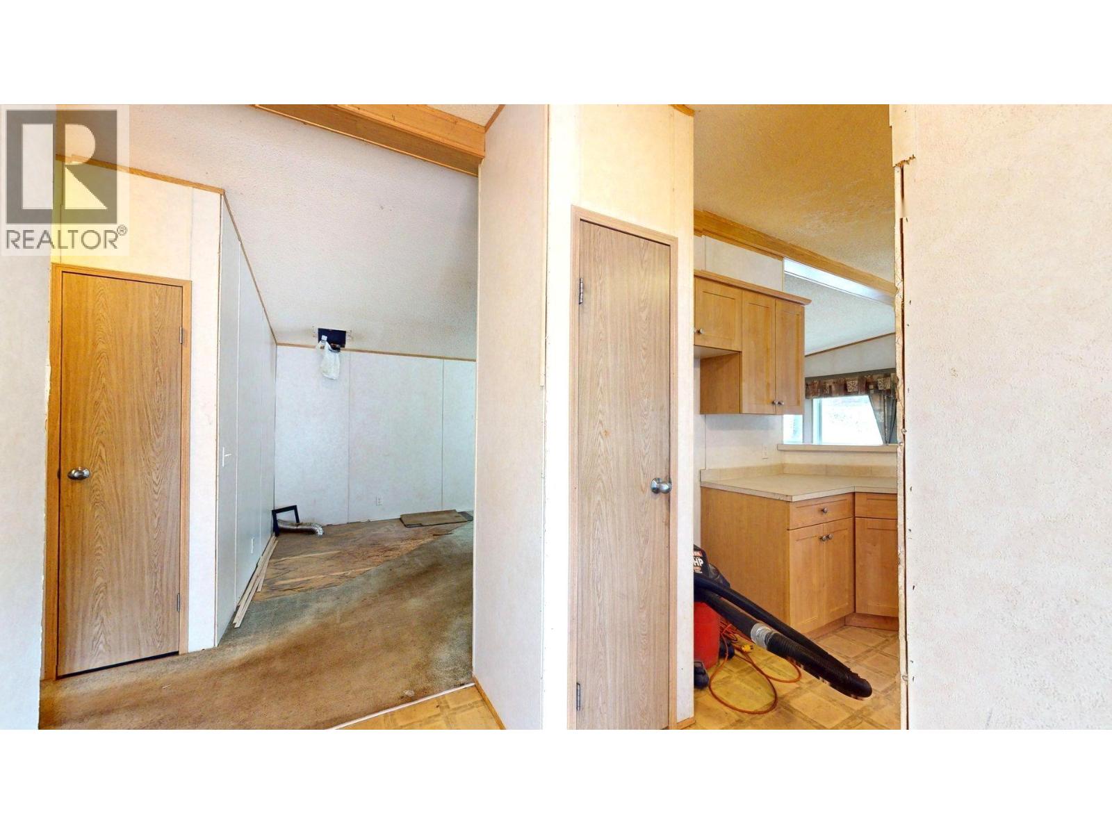 12 Cassiar Drive - 2