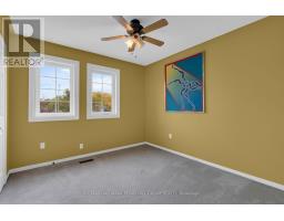 10 Kate Aitken Crescent, New Tecumseth, ON L0G1A0 Photo 12