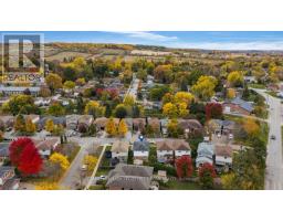 10 Kate Aitken Crescent, New Tecumseth, ON L0G1A0 Photo 17