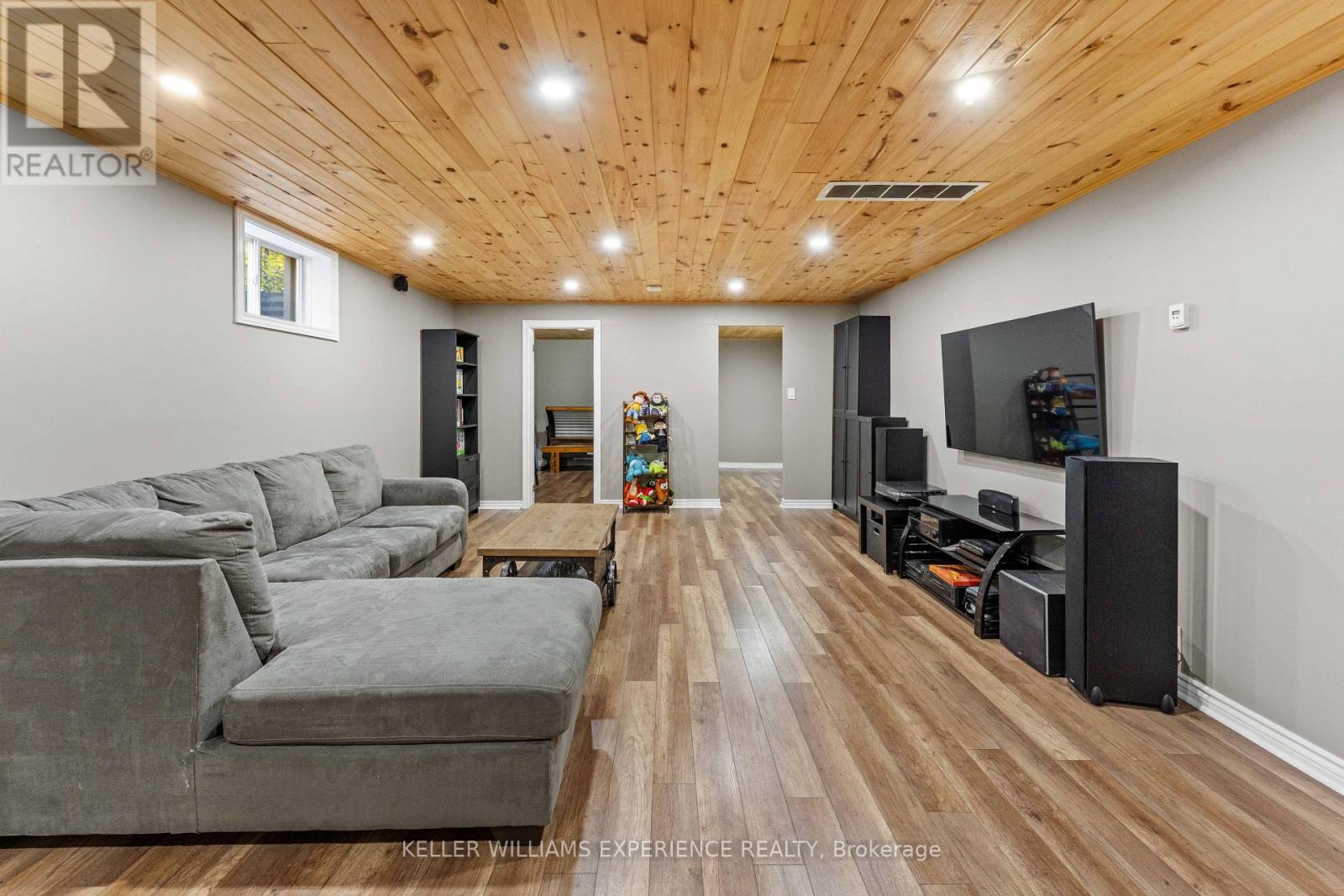 34 Brighton Road, Barrie, ON photo 27