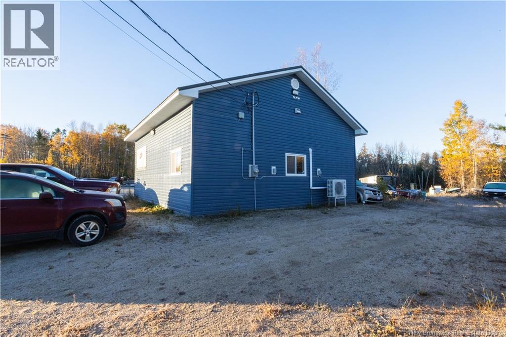 55 North Lane photo 2