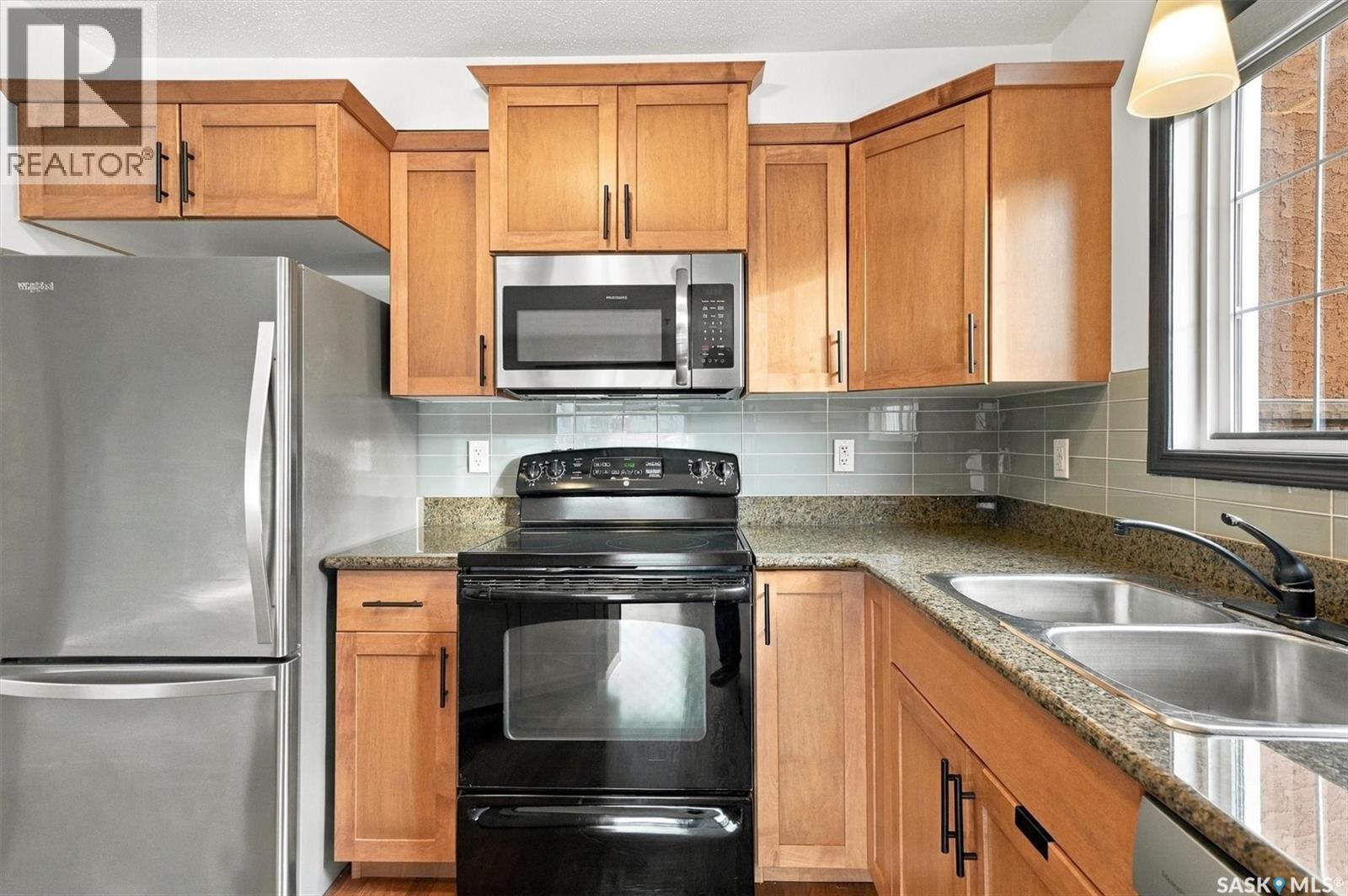 A110 103 Wellman CRESCENT, Saskatoon — photo 3