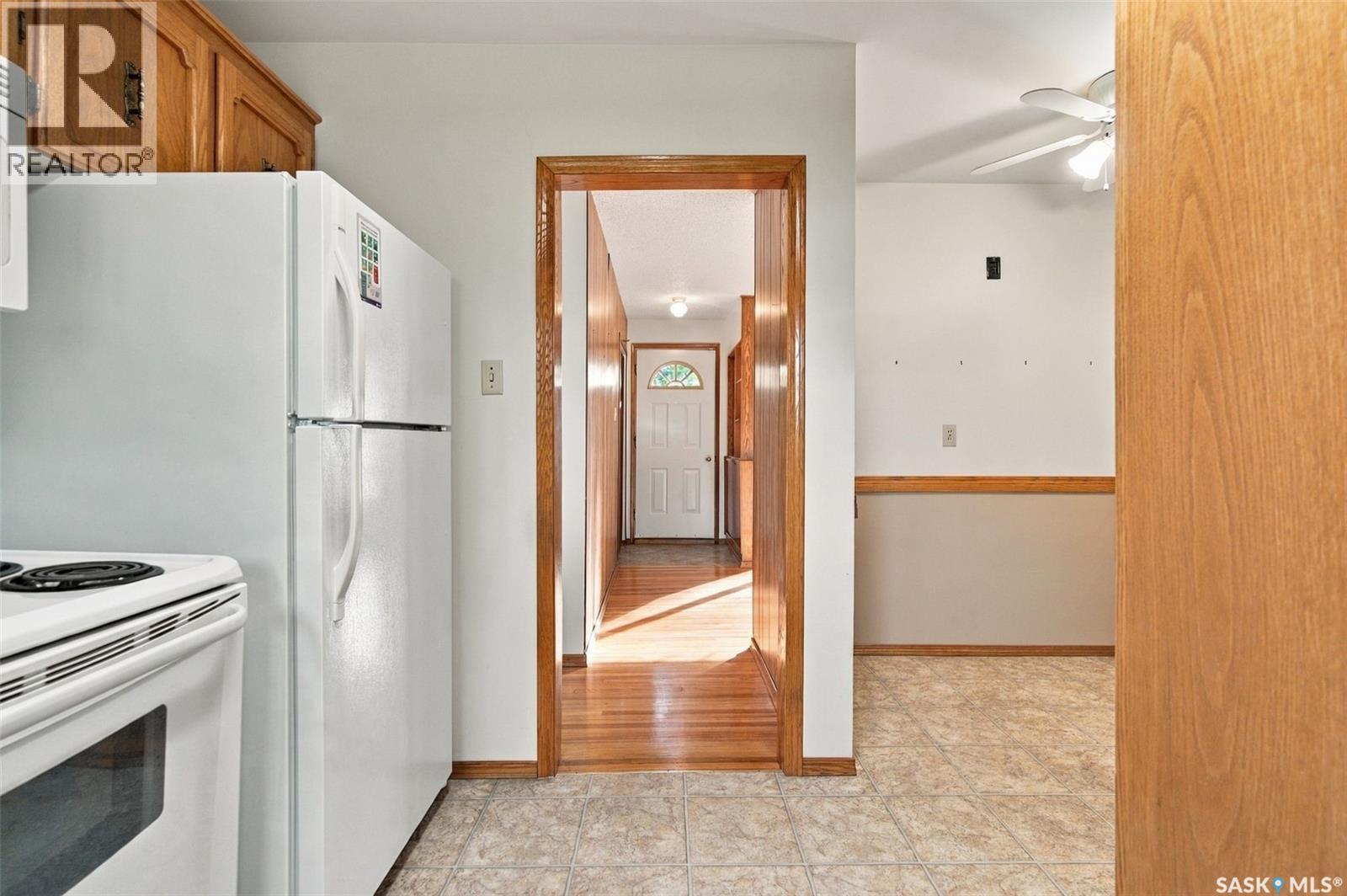 20 YARNTON CRESCENT, Regina — photo 18
