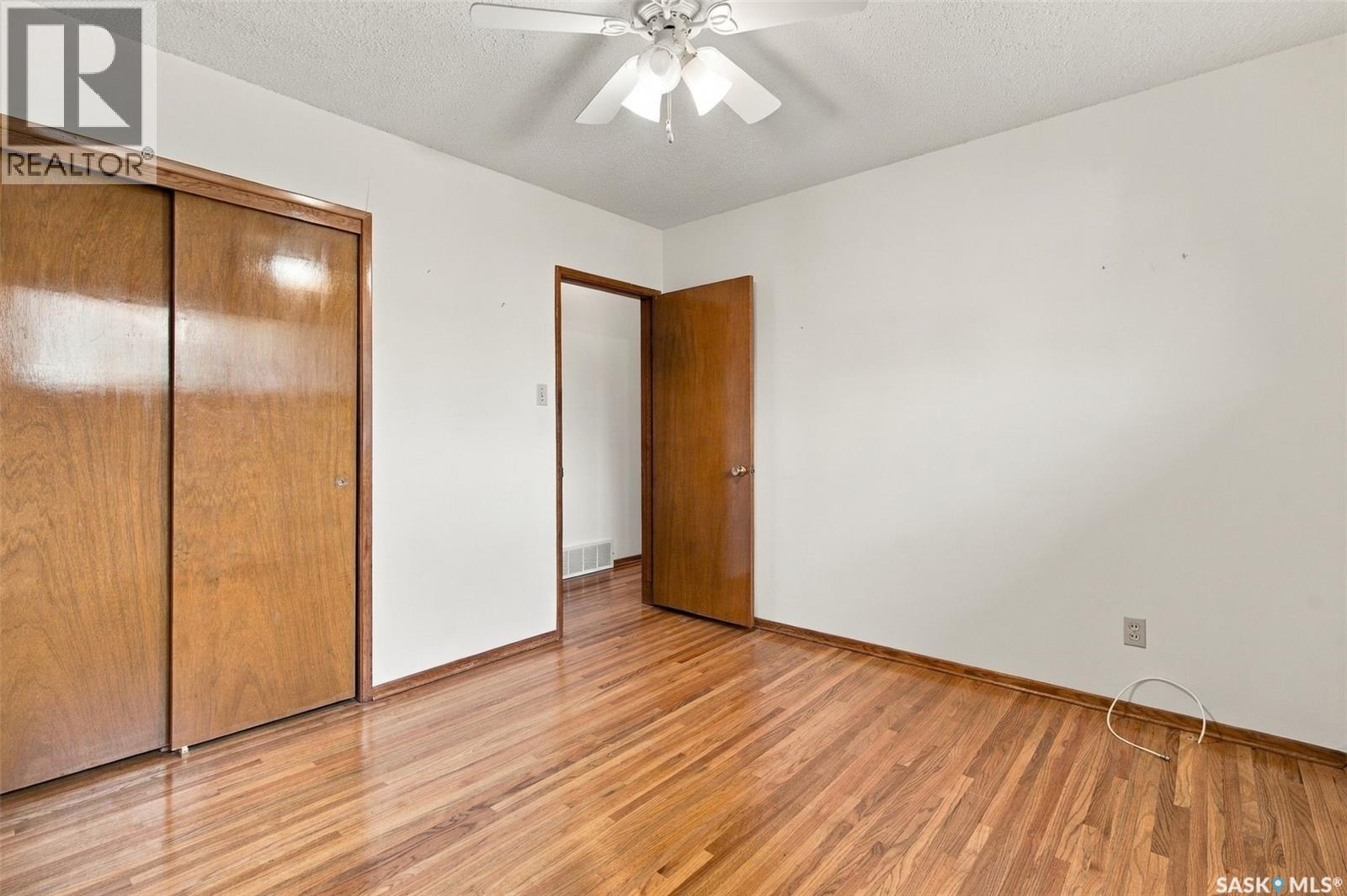 20 YARNTON CRESCENT, Regina — photo 24