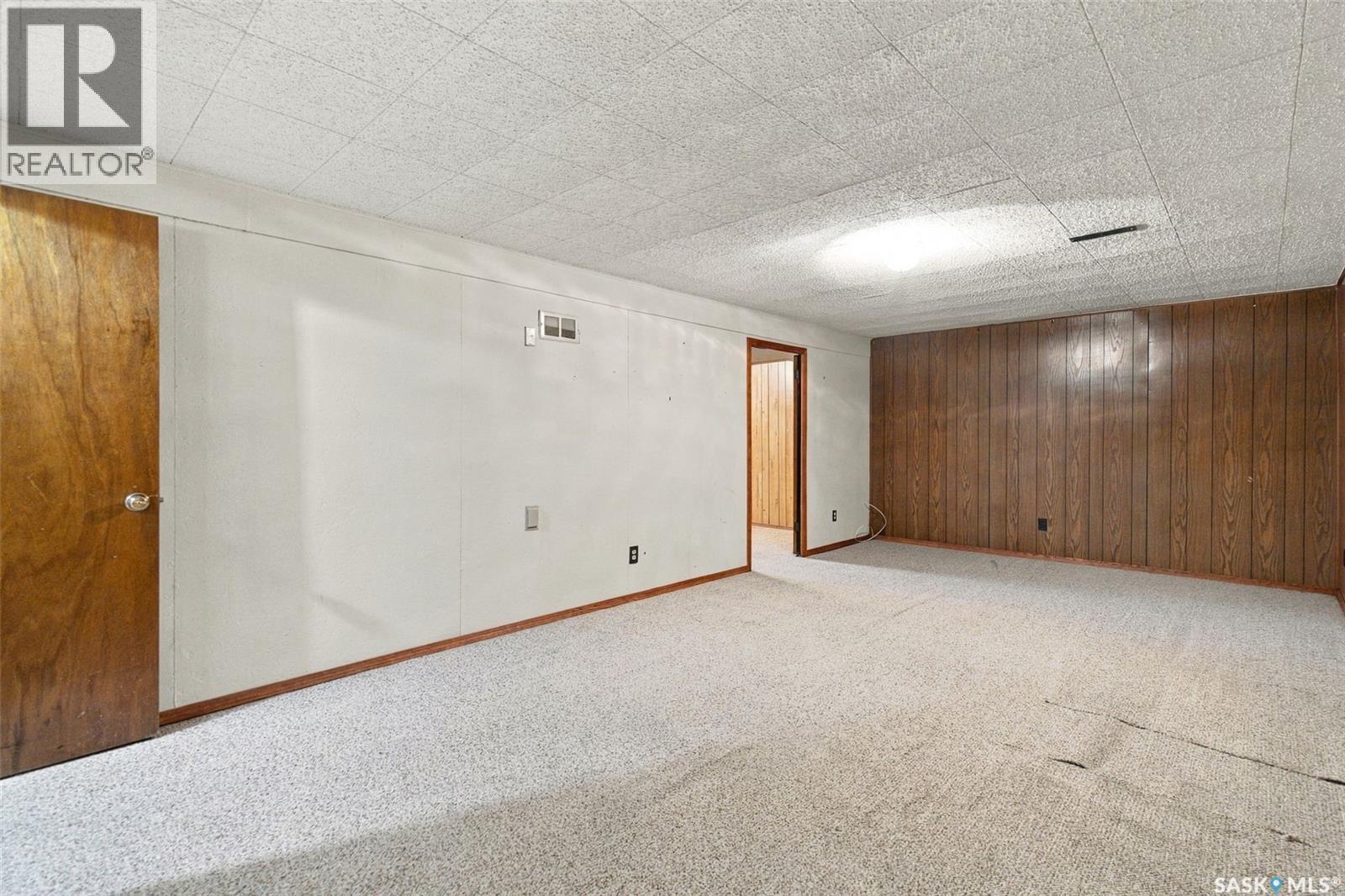 20 YARNTON CRESCENT, Regina — photo 35
