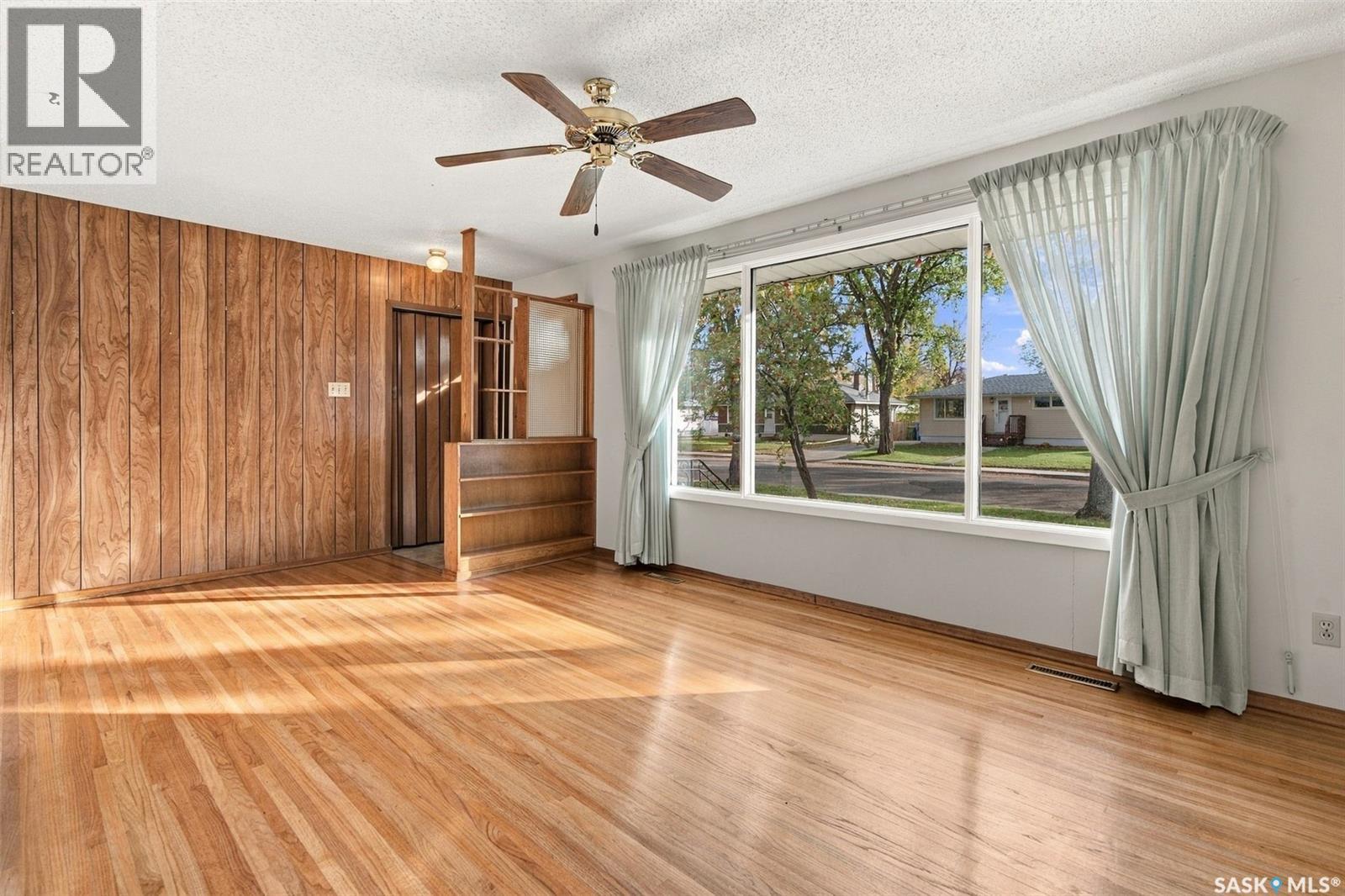 20 YARNTON CRESCENT, Regina — photo 8