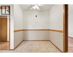 20 Yarnton Crescent, Regina, SK S4R4A2 Photo 13