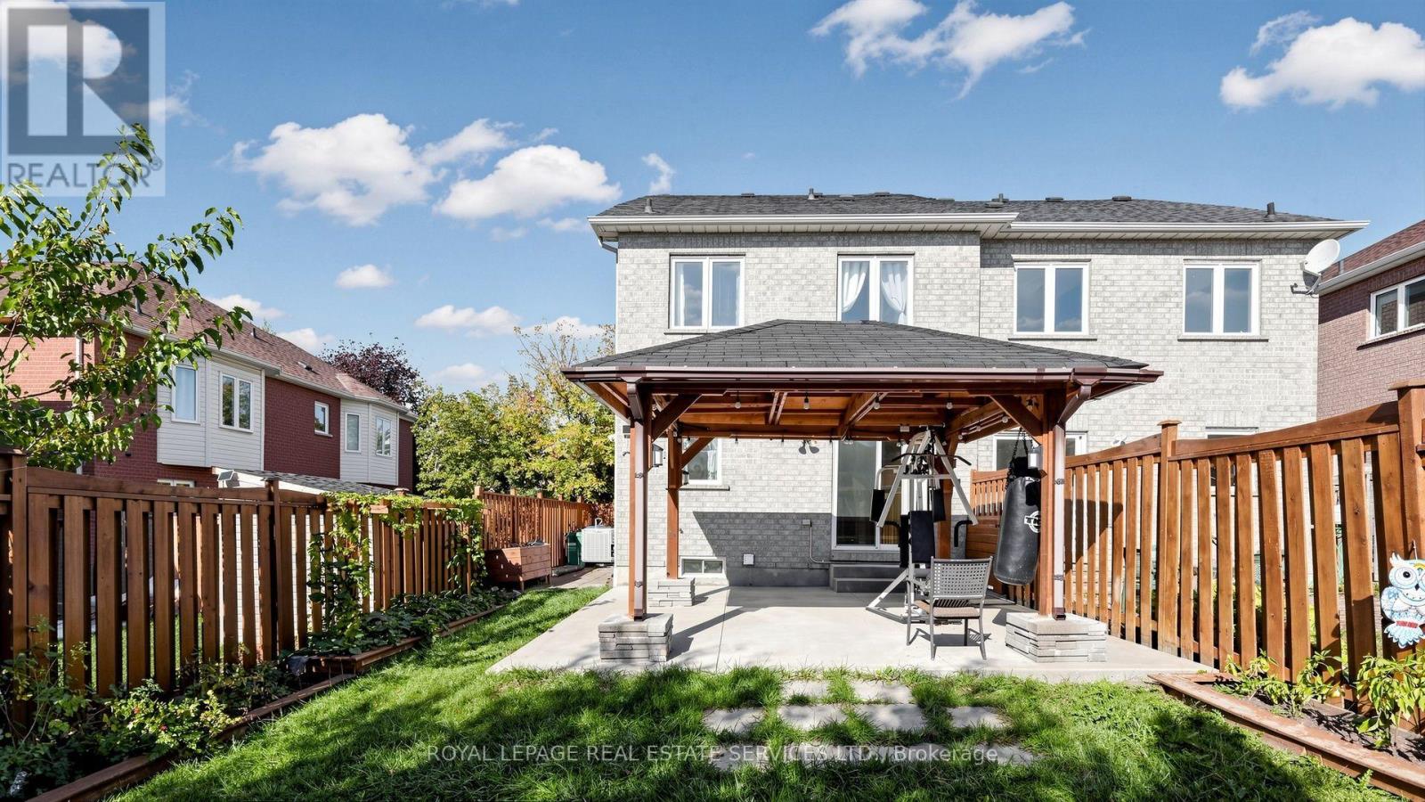 668 Madame Street, Mississauga, ON photo 39