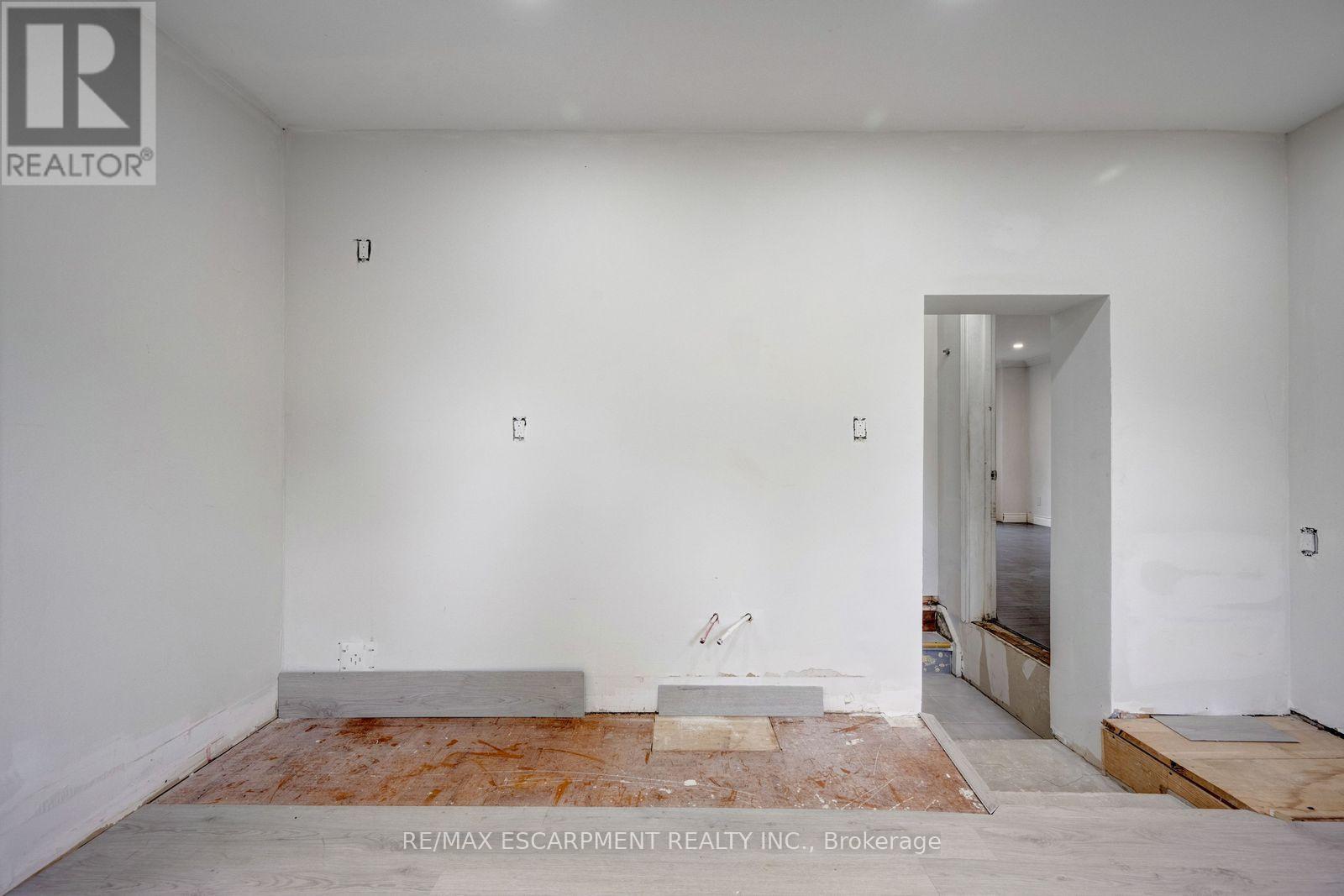 13 Holmstead Court, Brampton, ON photo 11