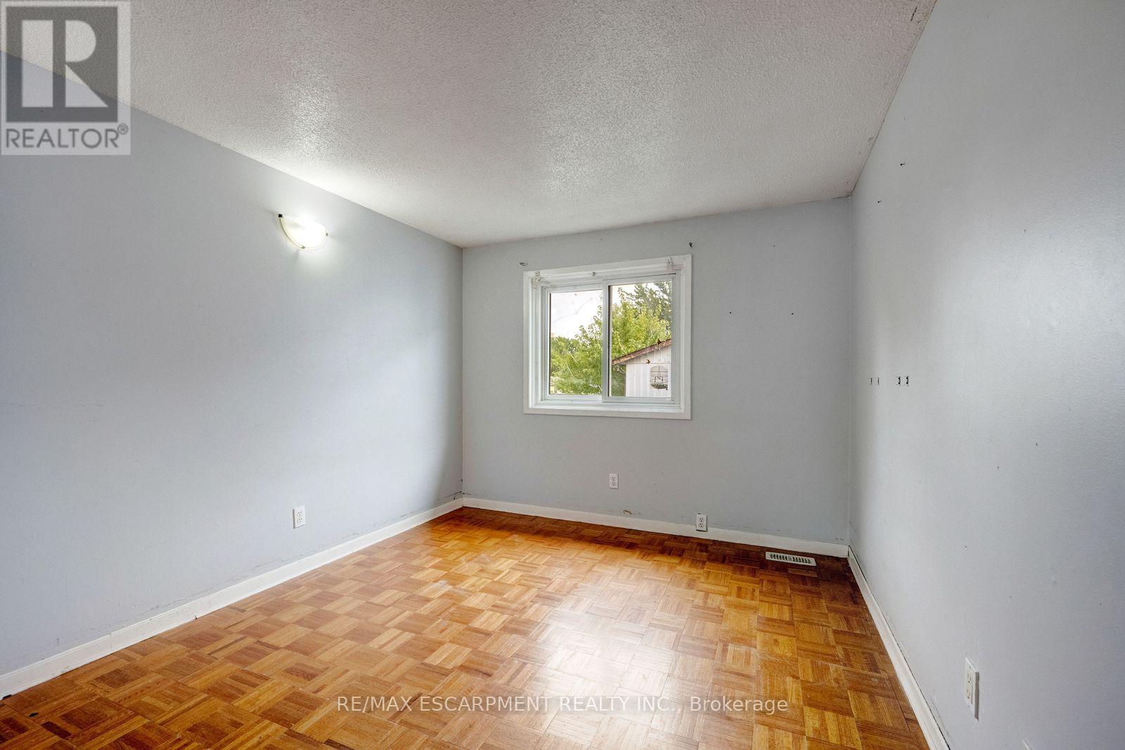 13 Holmstead Court, Brampton, ON photo 16