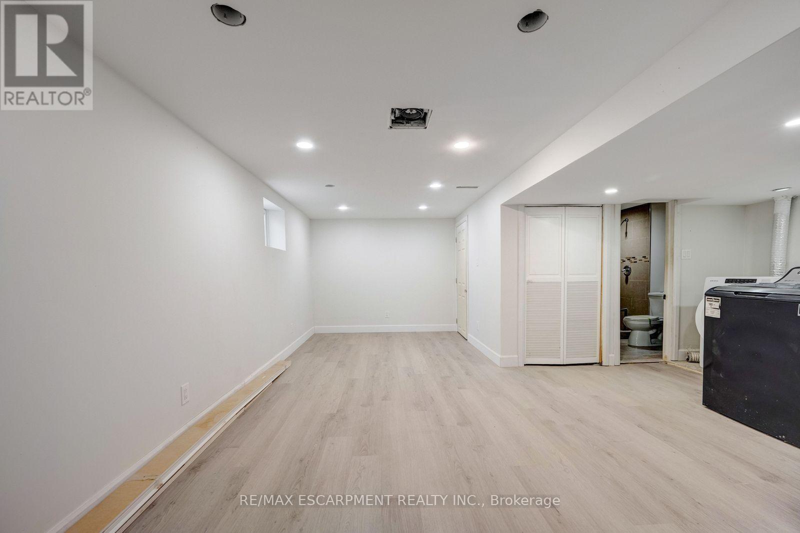 13 Holmstead Court, Brampton, ON photo 34