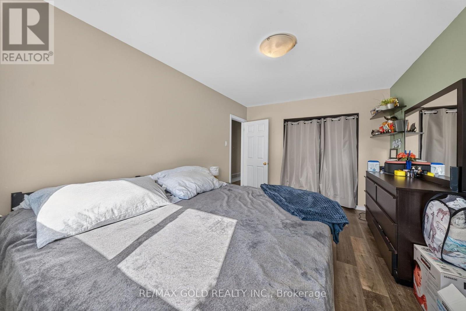 6 Dartford Road, Brampton, ON photo 27
