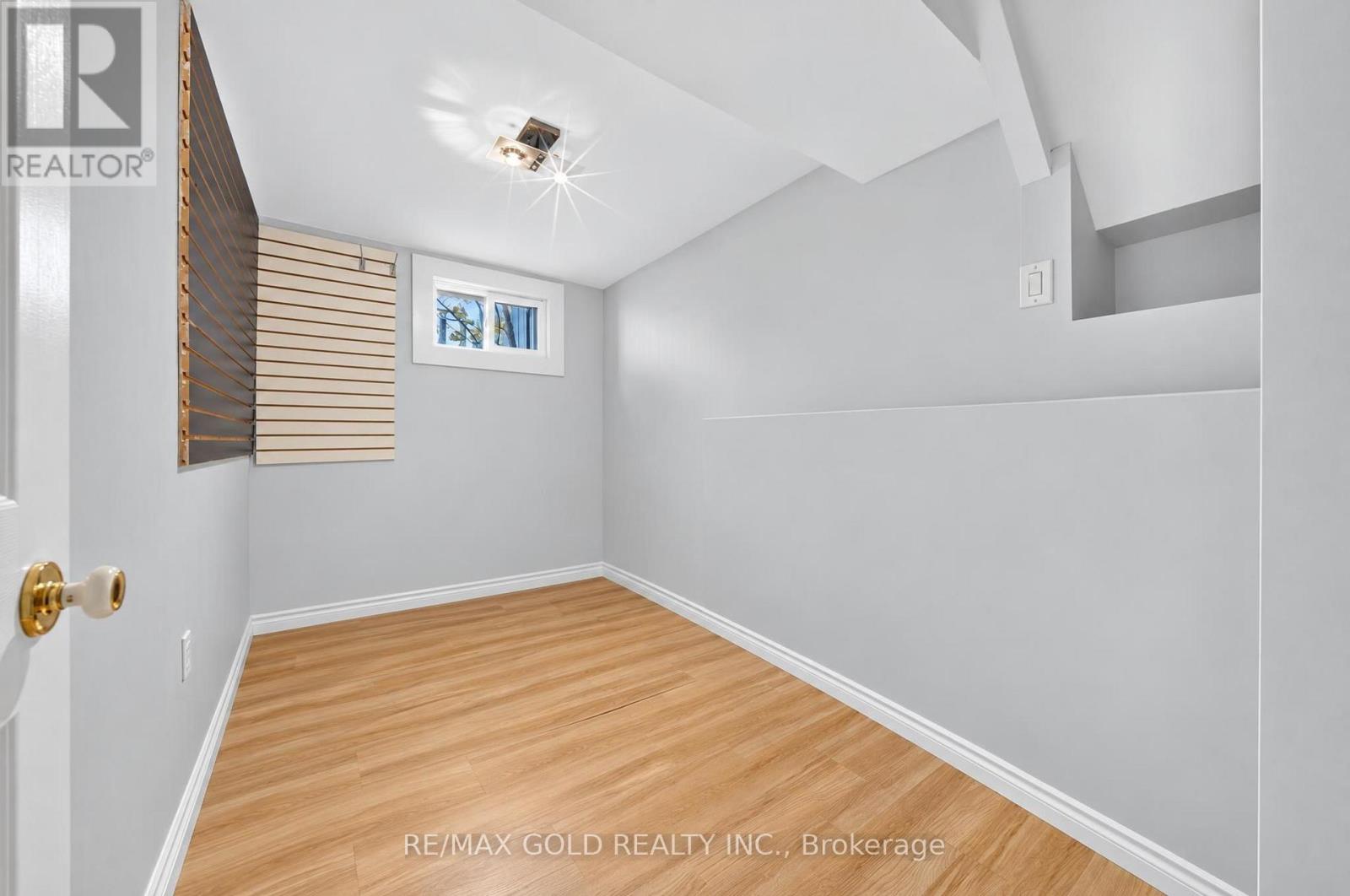 6 Dartford Road, Brampton, ON photo 31