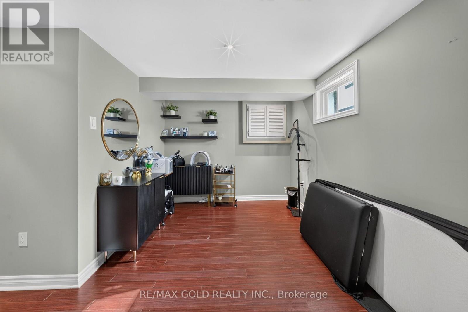 6 Dartford Road, Brampton, ON photo 36