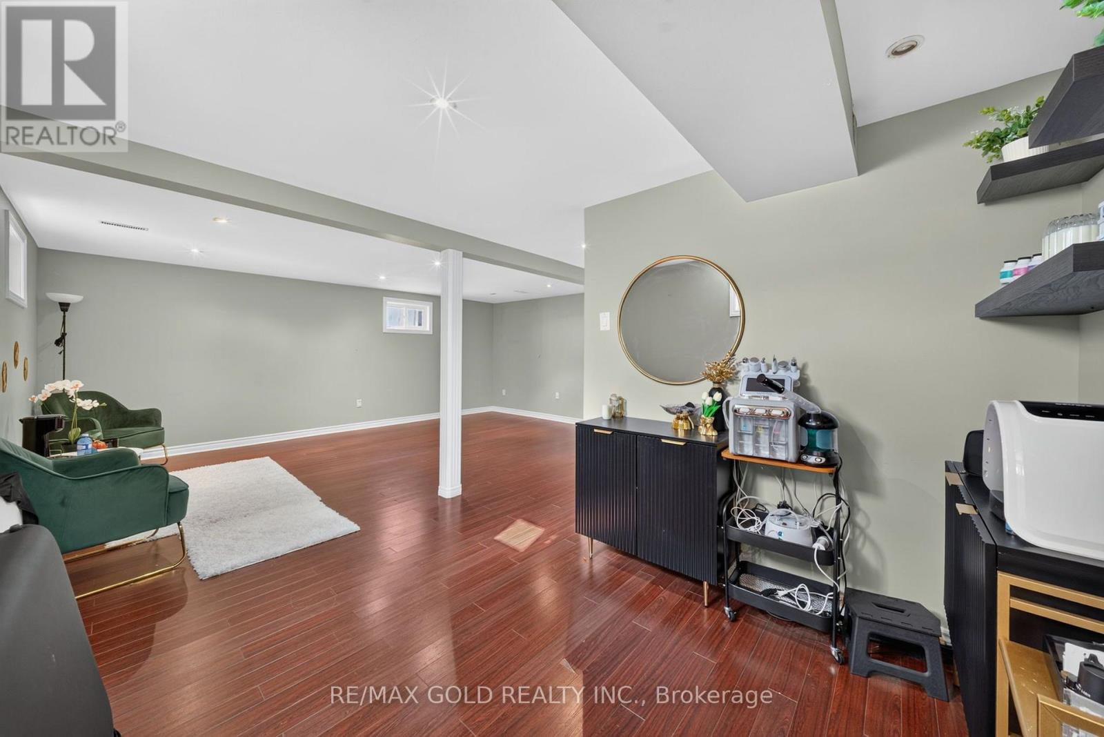 6 Dartford Road, Brampton, ON photo 37