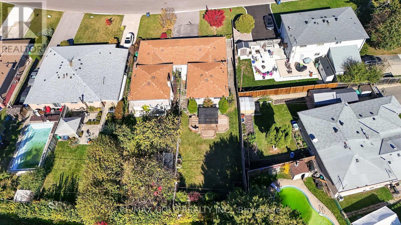 6 Dartford Road, Brampton, ON photo 47