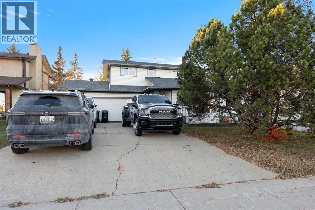 166 Sifton Avenue, Fort McMurray, Alberta, T9H3S1