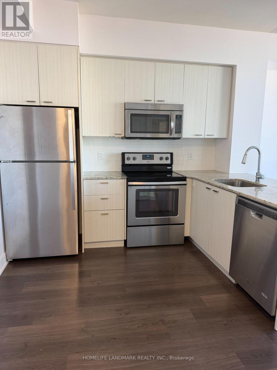 88 Sheppard Unit 3405 photo 5